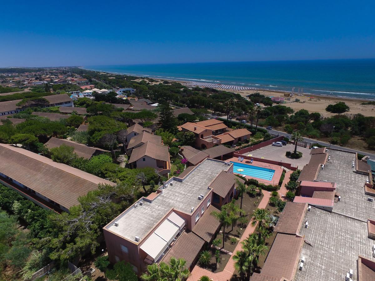 Residence Del Mare Casesicule サンタ・マリア・デル・フォカッロ エクステリア 写真