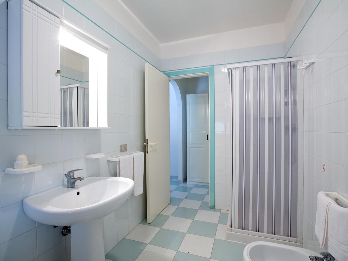 Residence Del Mare Casesicule サンタ・マリア・デル・フォカッロ エクステリア 写真
